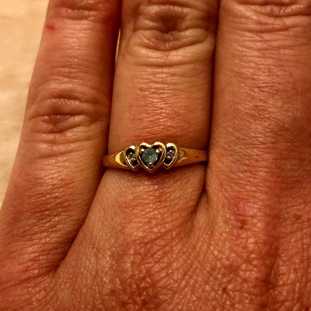 10k gold, aquamarine and diamond heart ring